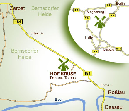 Der Weg zu Bauer Kruse direkt an der B 184 zwischen Dessau-Ro&szlig;lau und Zerbst